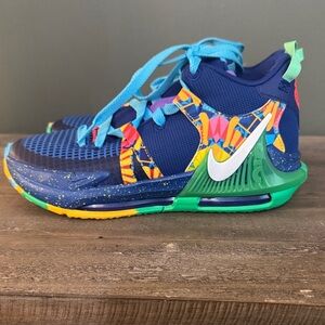 Nike Kids Navy Blue Multicolor Basketball Sneakers